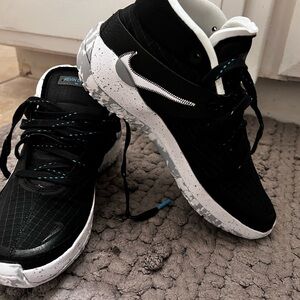 Nike Black and White Athletic Shoes